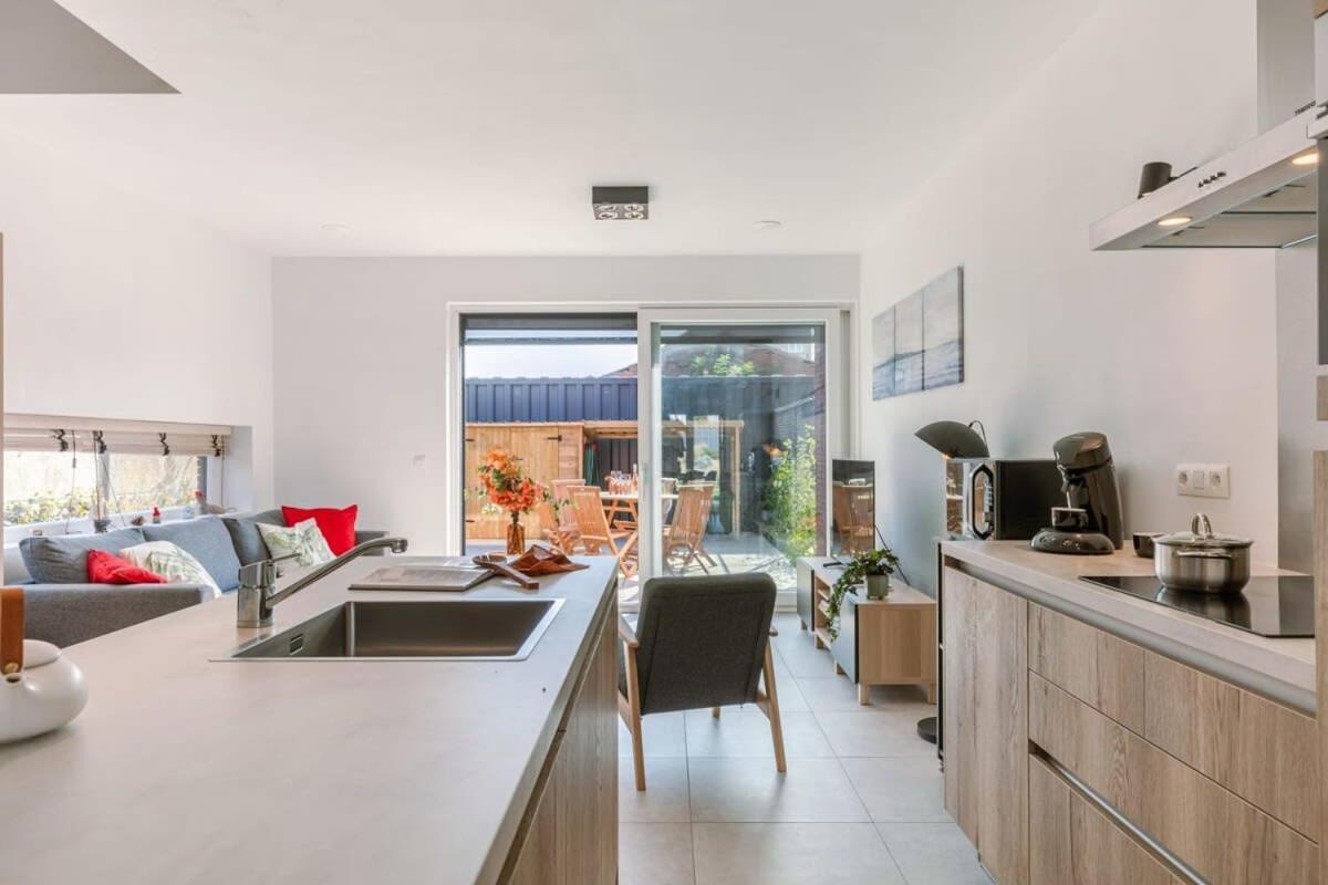 Vakantiehuis Huswell - Family-friendly House With Sunny Terrace And Garden Oostende